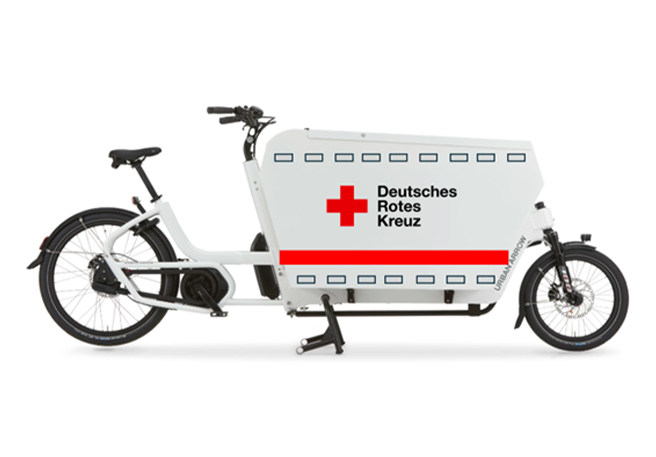 DRK-Fahrrad als Mobile Cooling Spot im städtischen Raum